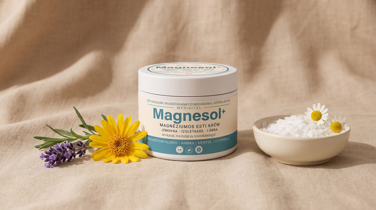 Magnesol+ tégely lenvásznon, mellette árnikavirág, levendula és egy tál magnézium-klorid pehely kamillával